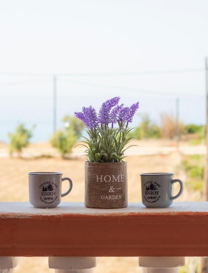 Issos Studios Agios Georgios  Esterno foto