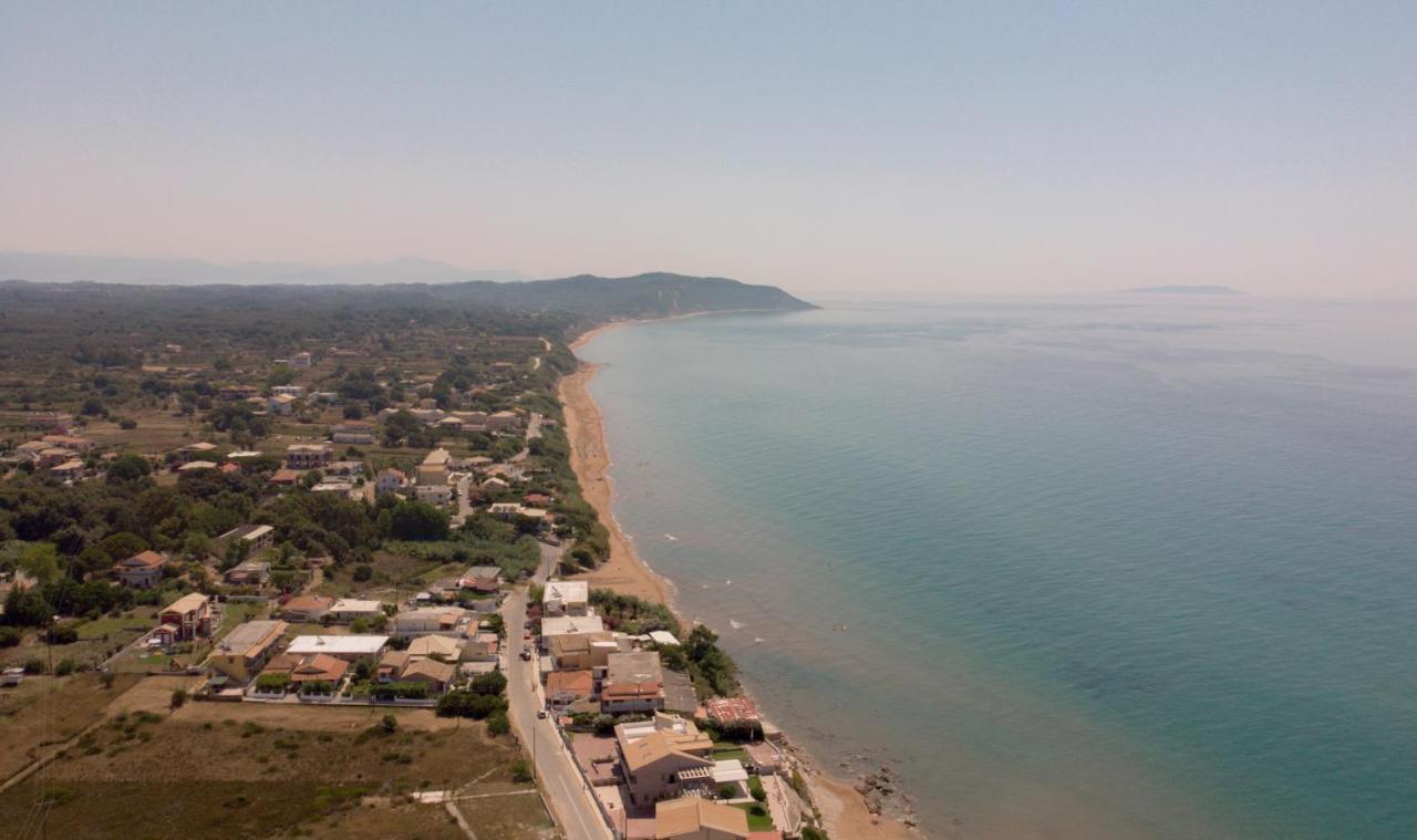 Issos Studios Agios Georgios  Esterno foto